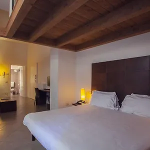 Roma 6.3 E I Banchieri Apartment
